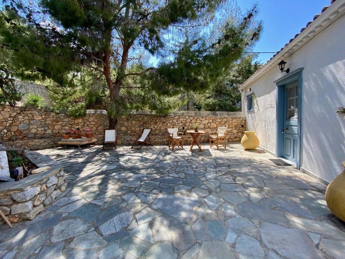 Pine Trees And Sea View Houses In Hydra - Daphne, Chloe, Myrto, Eleni Экстерьер фото