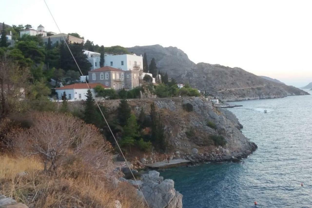 Pine Trees And Sea View Houses In Hydra - Daphne, Chloe, Myrto, Eleni Экстерьер фото